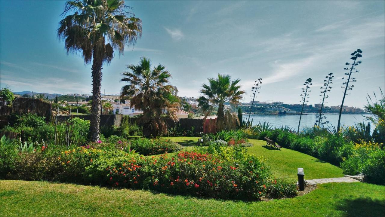 Villa Bahia Azul Estepona Eksteriør billede